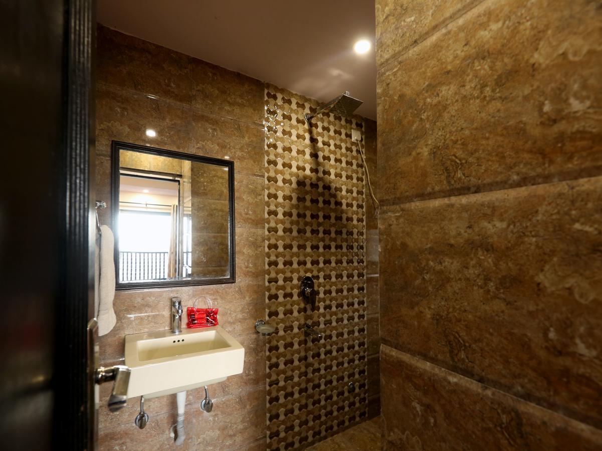 Oyo 3538 Hotel Mahamaya Shimla Eksteriør billede